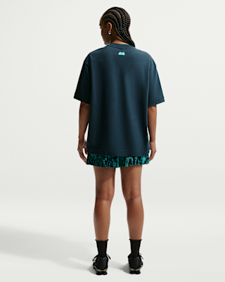 Naomi Osaka Women's Oversized T-Shirt. Nike.com